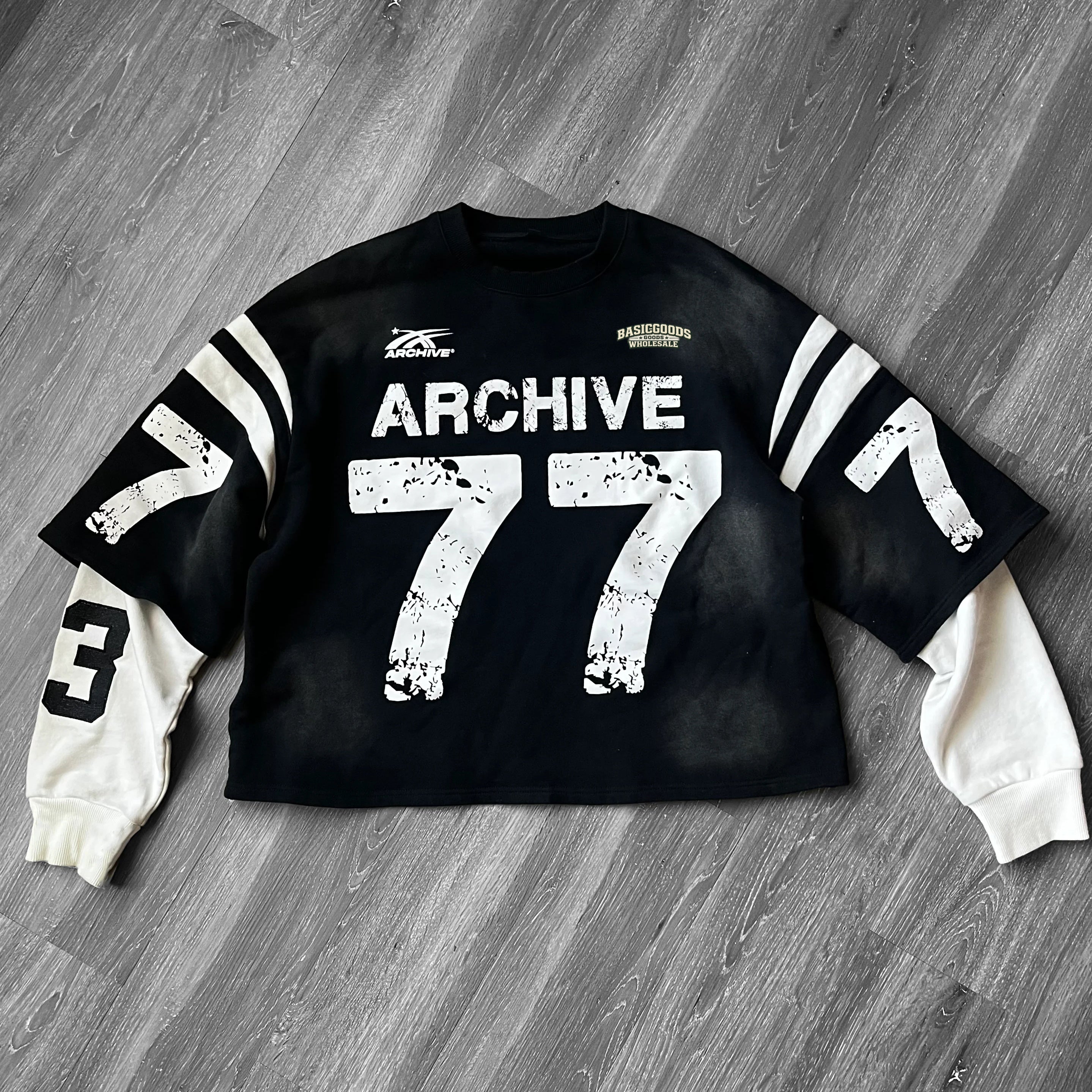 Basicgoodswholesale Personalized contrasting digital print fake two-piece sweatshirt